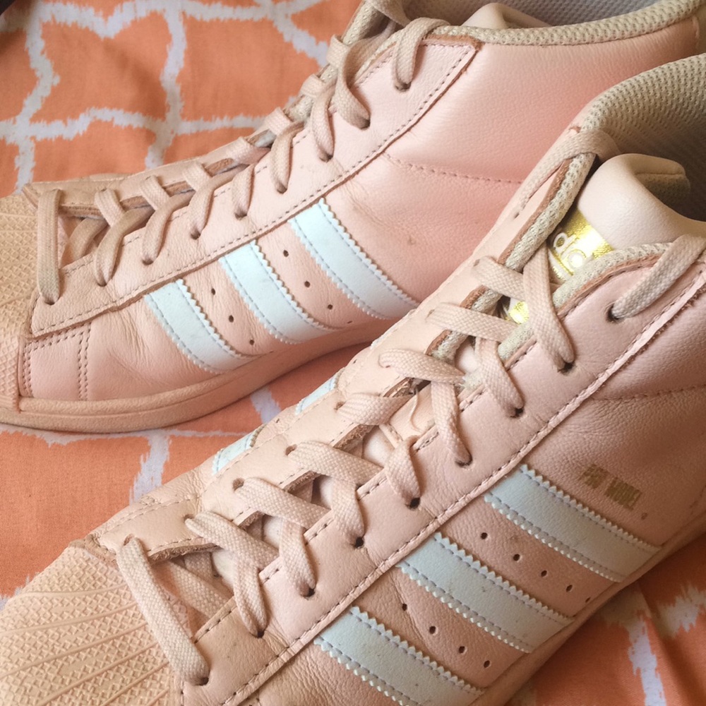 Adidas - Picture 3 of 3
